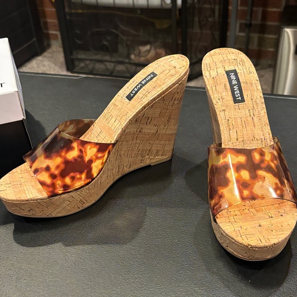 Nine West Tortoise Shell Mules “ NWOT” - Picture 2 of 5